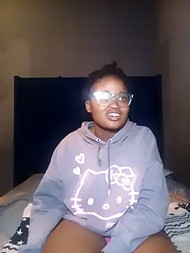 SexyShybarbie online show from March 8, 7:39 pm