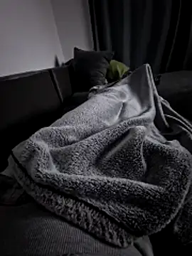 Smokeym123 online show from December 19, 5:43 am