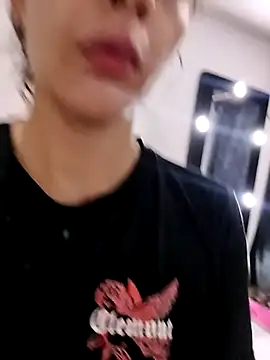 hotsexass online show from April 8, 11:22 am