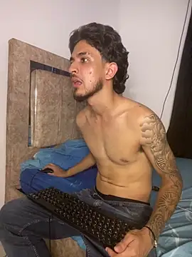 Snapshot of Zayn_kane chatting on June 18, 9:20 pm Zayn kane online show from June 18, 9:20 pm