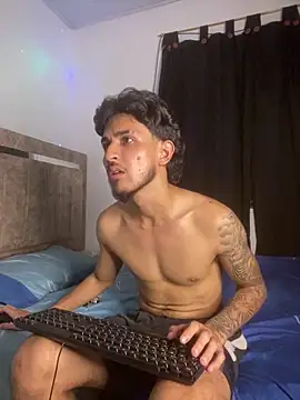 Snapshot of Zayn_kane chatting on June 16, 1:16 am Zayn kane online show from June 16, 1:16 am