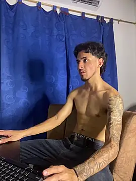 Zayn kane online show from February 3, 12:43 am