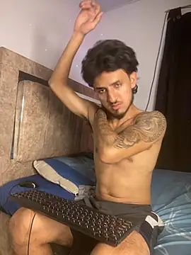 Snapshot of Zayn_kane chatting on June 20, 3:33 am Zayn kane online show from June 20, 3:33 am