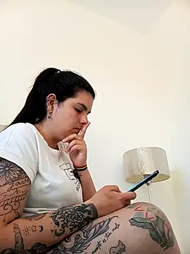 Seet Hanna online show from April 14, 9:47 am