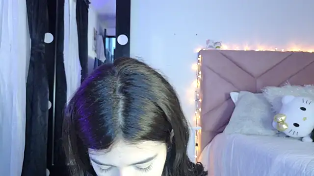 eva sin18 online show from January 6, 11:20 pm