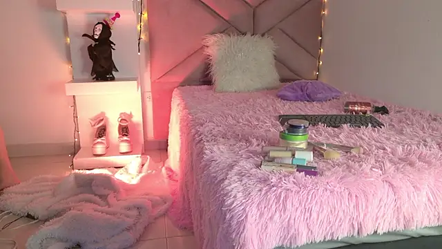 eva sin18 online show from March 15, 11:23 pm