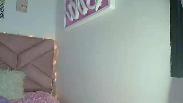 eva sin18 online show from March 25, 11:25 pm