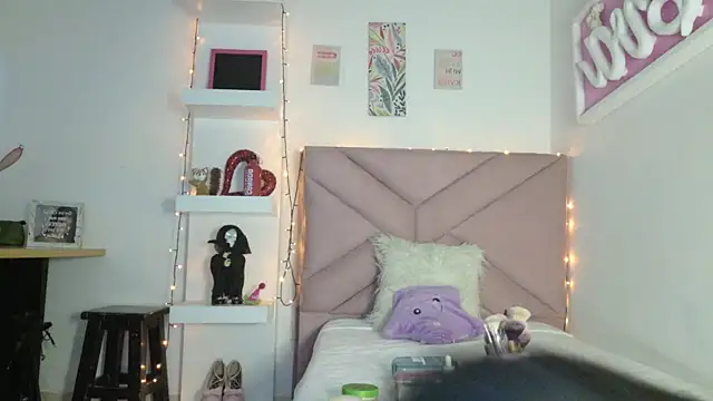 eva sin18 online show from April 12, 11:19 pm