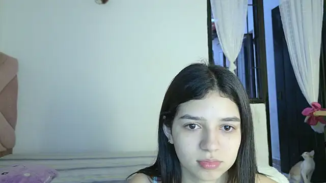Snapshot of eva_sin18 chatting on June 9, 11:28 pm eva sin18 online show from June 9, 11:28 pm