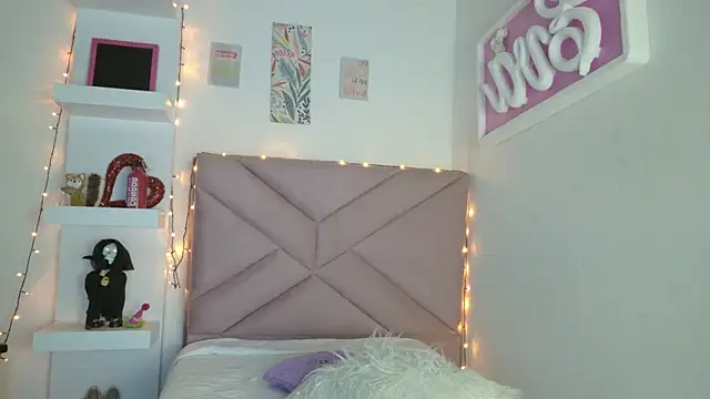 eva sin18 online show from April 10, 11:34 pm