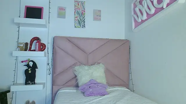 eva sin18 online show from April 9, 11:22 pm