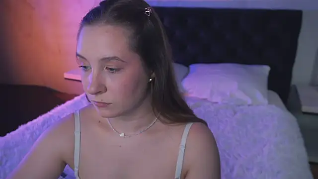 Snapshot of saint_trisha chatting on February 5, 4:36 pm saint trisha online show from February 5, 4:36 pm