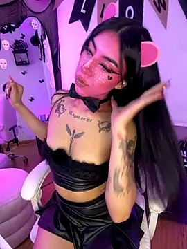 Kendramillerr 1 online show from October 30, 3:05 am