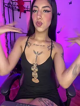 Kendramillerr 1 online show from March 21, 11:12 pm