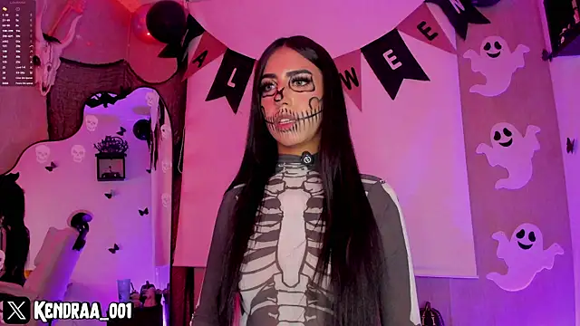 Kendramillerr 1 online show from October 20, 3:08 am