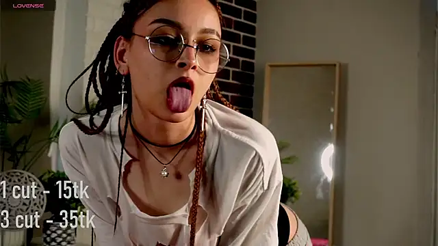 WilonaBiddix online show from March 12, 3:51 pm