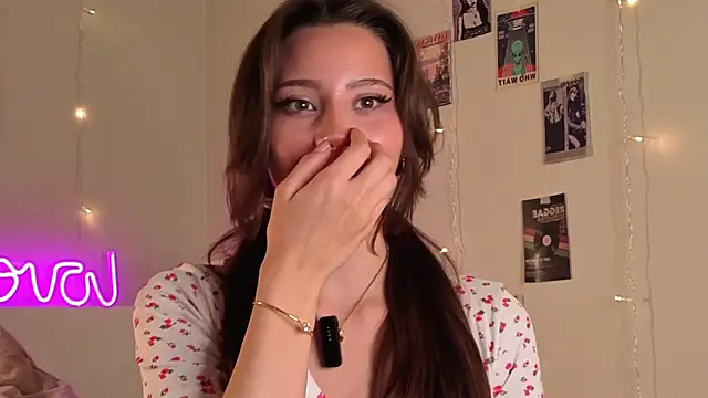 Snapshot of EditaBails chatting on September 20, 6:46 pm EditaBails online show from September 20, 6:46 pm