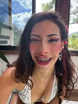 Lia Valmont online show from April 7, 7:59 pm