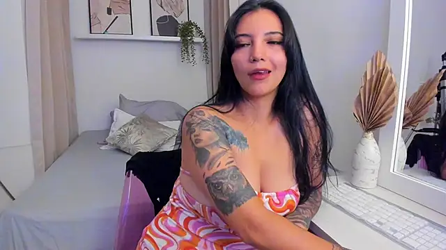 roxy hell online show from June 17, 11:36 pm