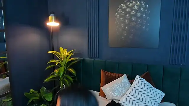 Snapshot of roxy_hell chatting on March 19, 7:06 pm roxy hell online show from March 19, 7:06 pm