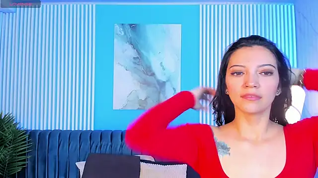 Snapshot of roxy_hell chatting on October 24, 12:37 pm roxy hell online show from October 24, 12:37 pm