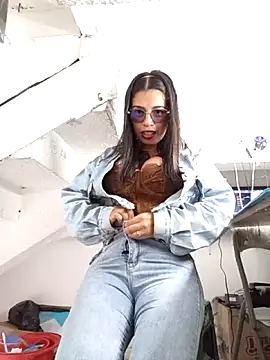 Nathaly 12 online show from December 3, 7:35 pm