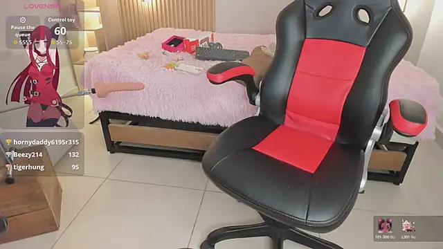 stephany summer online show from December 15, 3:29 pm