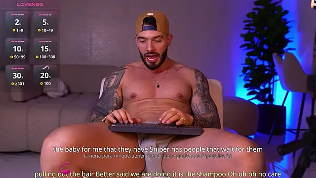 OLIVER COLT online show from October 29, 3:05 am