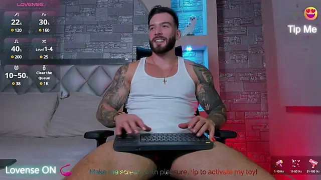Snapshot of OLIVER_COLT chatting on March 20, 3:04 pm OLIVER COLT online show from March 20, 3:04 pm