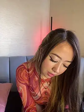 Snapshot of VictoriaGerard_Pink chatting on March 21, 3:35 pm VictoriaGerard Pink online show from March 21, 3:35 pm