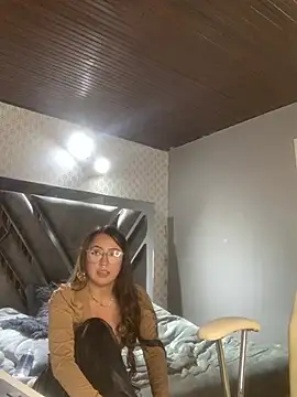 Snapshot of VictoriaGerard_Pink chatting on March 13, 2:16 am VictoriaGerard Pink online show from March 13, 2:16 am