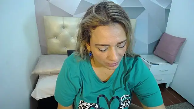 Milf-Prettyboobs online show from December 18, 11:03 am