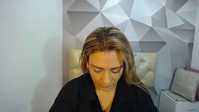 Milf-Prettyboobs online show from December 20, 10:51 am