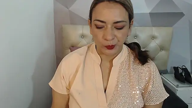 Milf-Prettyboobs online show from February 17, 1:14 am