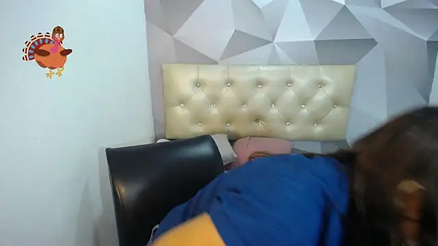 Snapshot of Milf-Prettyboobs chatting on November 28, 6:19 pm Milf-Prettyboobs online show from November 28, 6:19 pm