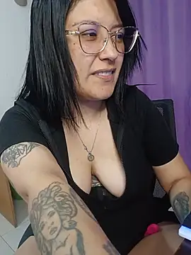DaniPoison online show from June 25, 9:42 pm