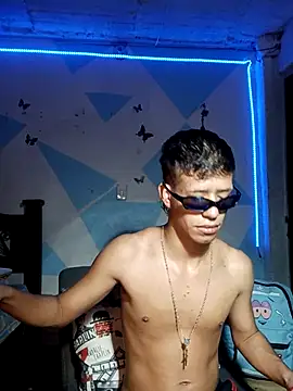 dareck 18 online show from June 5, 3:00 am