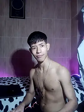 dareck 18 online show from February 24, 10:54 pm