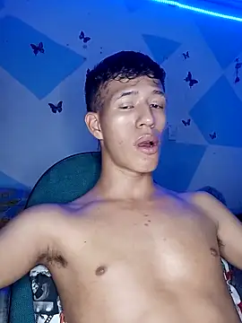 dareck 18 online show from June 2, 2:28 pm