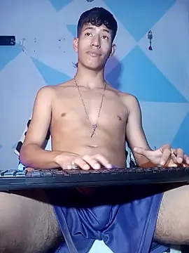 dareck 18 online show from April 29, 2:27 am