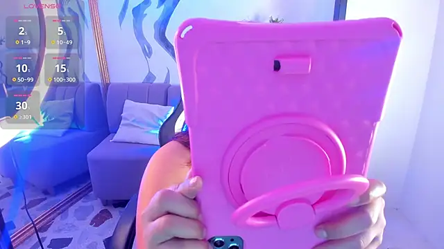 VanessaScott  online show from February 11, 6:46 am