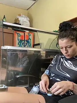 val zx online show from March 25, 3:55 pm