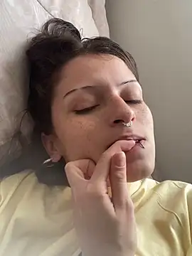 val zx online show from April 15, 2:43 pm