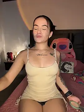 Paulet Johnson online show from February 13, 5:07 am