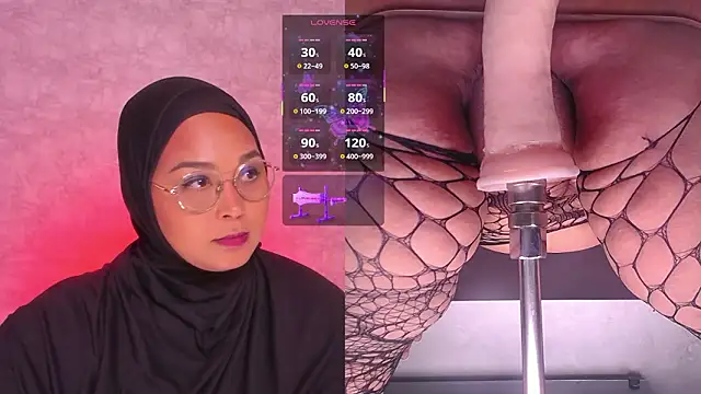 BBWHijab online show from March 5, 11:10 pm