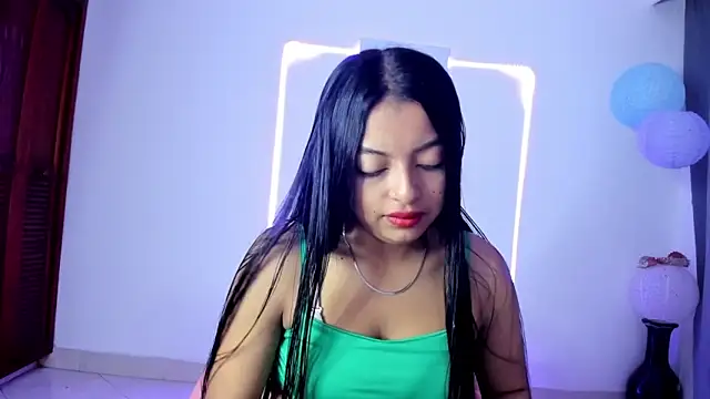 Snapshot of sweet_cinamon chatting on October 13, 2:07 pm sweet cinamon online show from October 13, 2:07 pm
