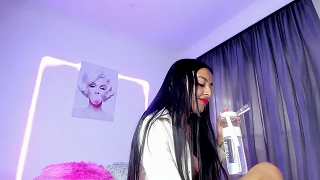 sweet cinamon online show from February 24, 1:56 pm