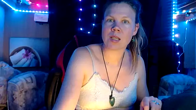 Snapshot of CallMeMaria chatting on March 12, 9:03 pm CallMeMaria online show from March 12, 9:03 pm