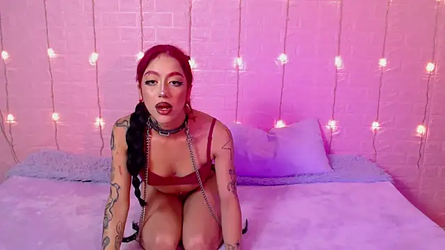 Snapshot of wet_valery chatting on February 12, 2:33 am wet valery online show from February 12, 2:33 am