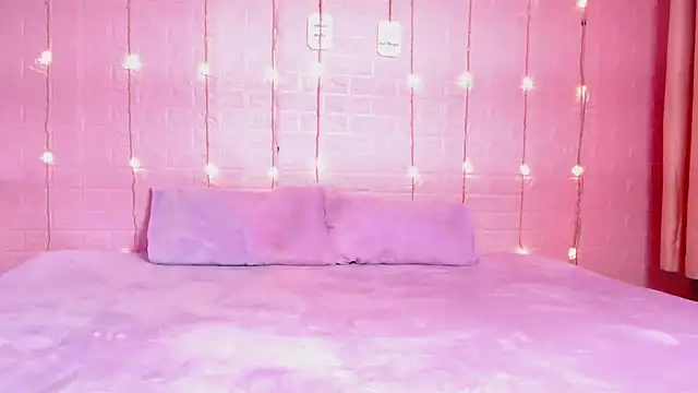 wet valery online show from March 20, 10:00 pm